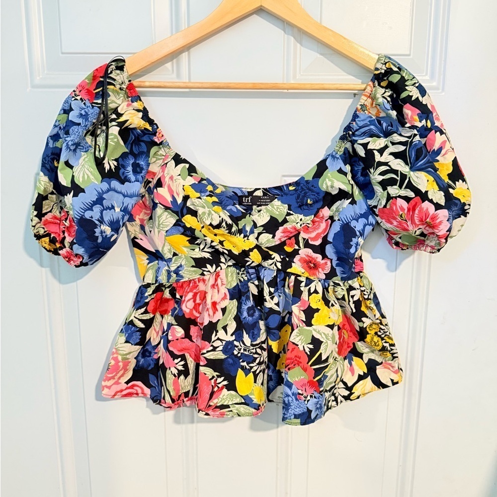 Zara Multicolor Floral Blouse with Puff Sleeves